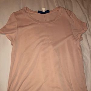 Short sleeve tee with back detail